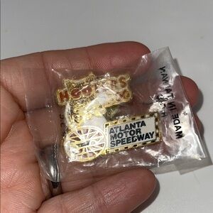 Hooters‎ 500 Gold and Red Pin